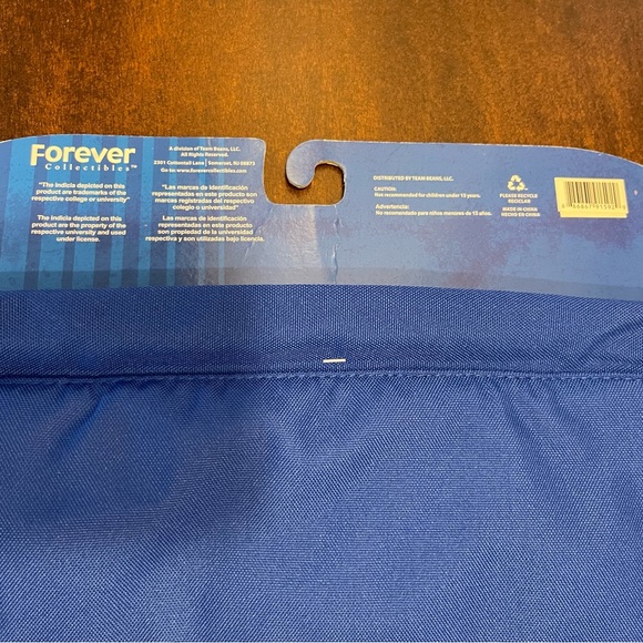 Gator’s Drawstring Backpack - Picture 5 of 7